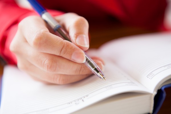 【花开花落一轮回下一句】花开花落一轮回